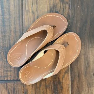 OluKai Leather Flip Flops